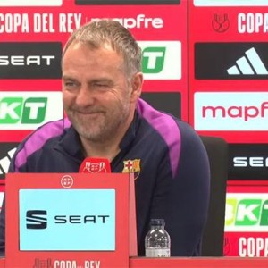 足球-弗里克：我以前没遇到过这种情况，明天想把不可能变成可能